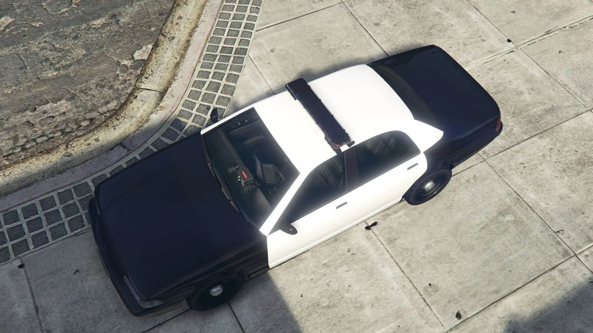 Vapid Stanier LE Cruiser