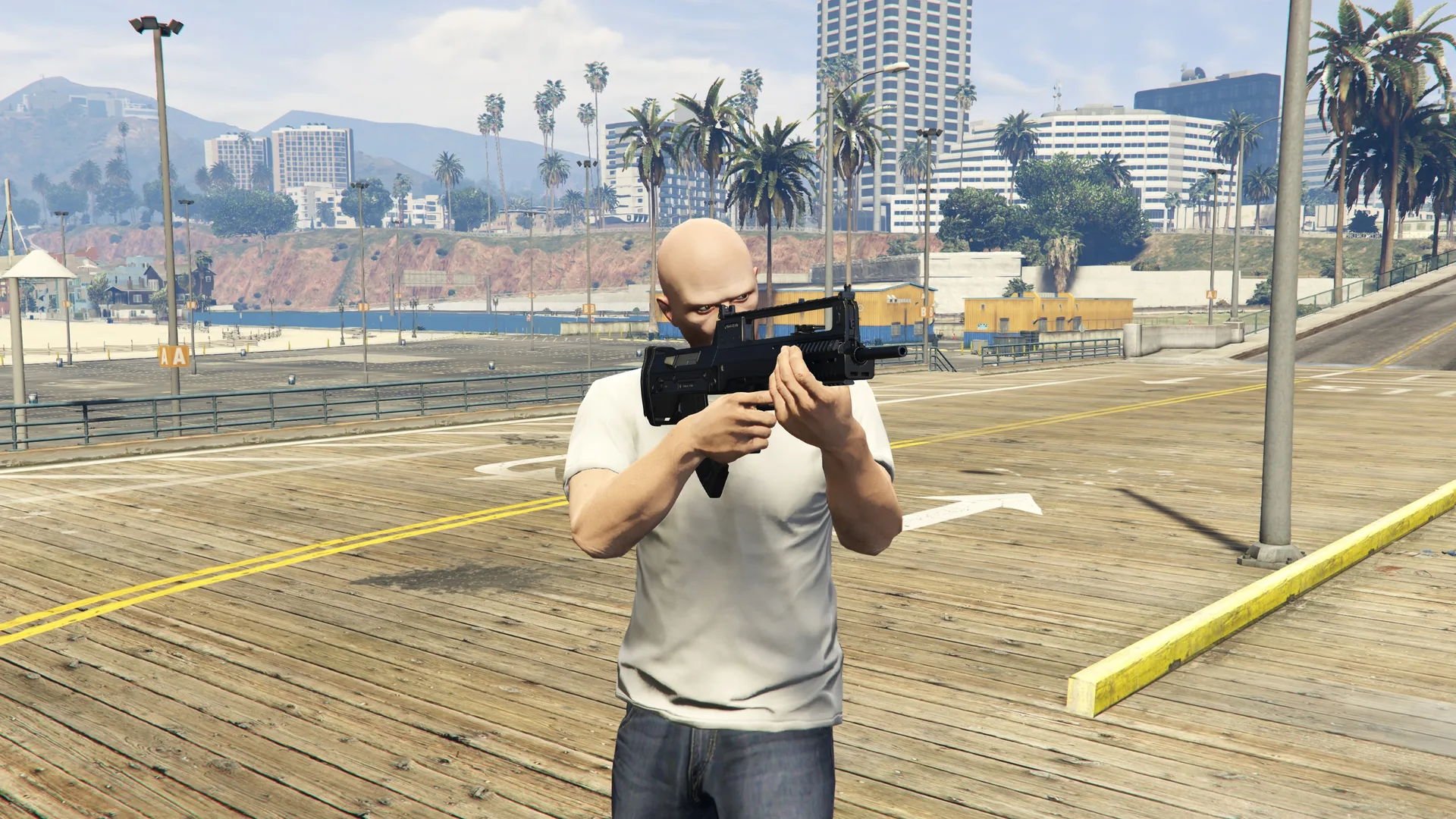 Bullpup Rifle Mk II held by a GTA Online character