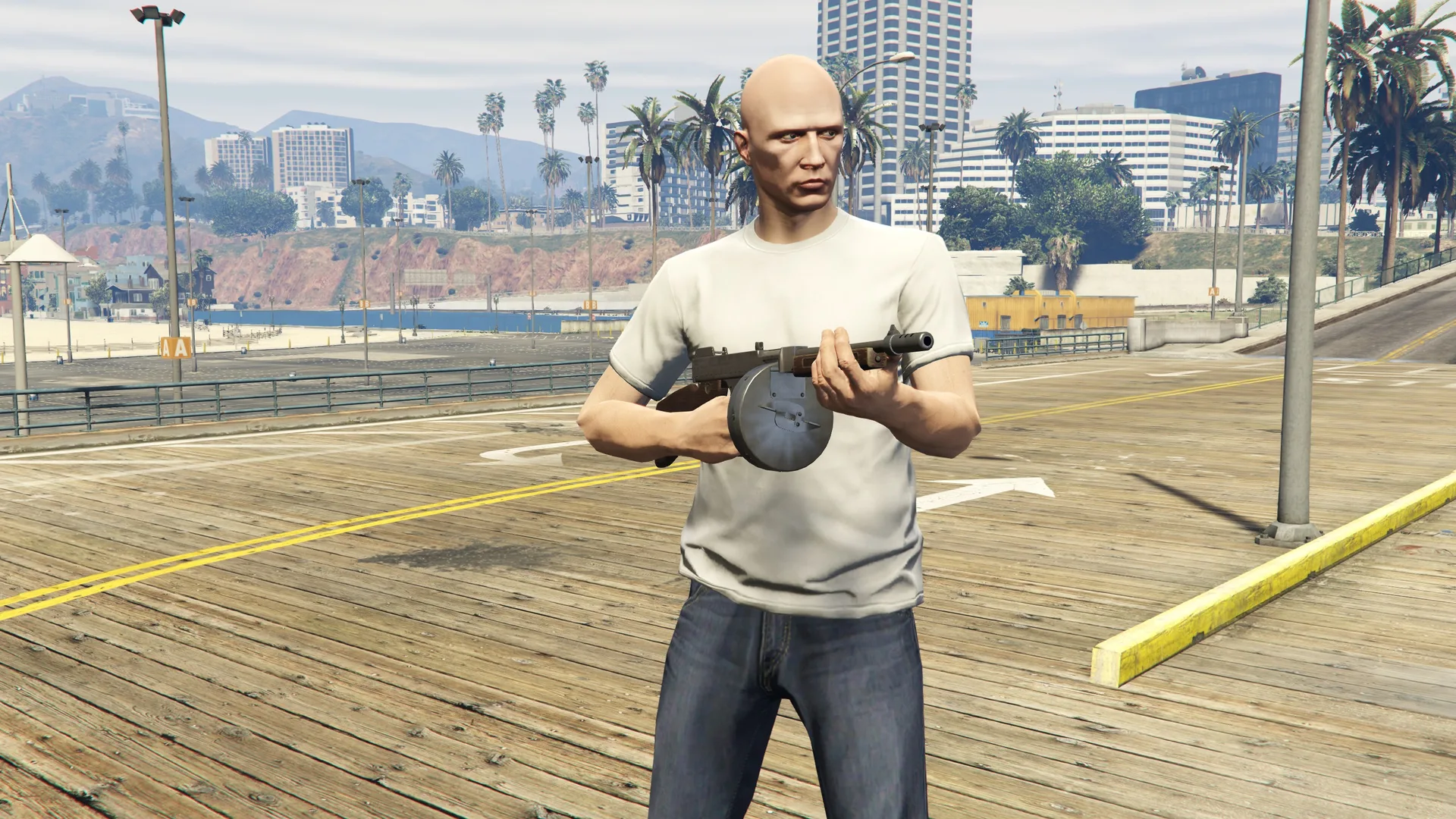 Gusenberg Sweeper held by a GTA Online character