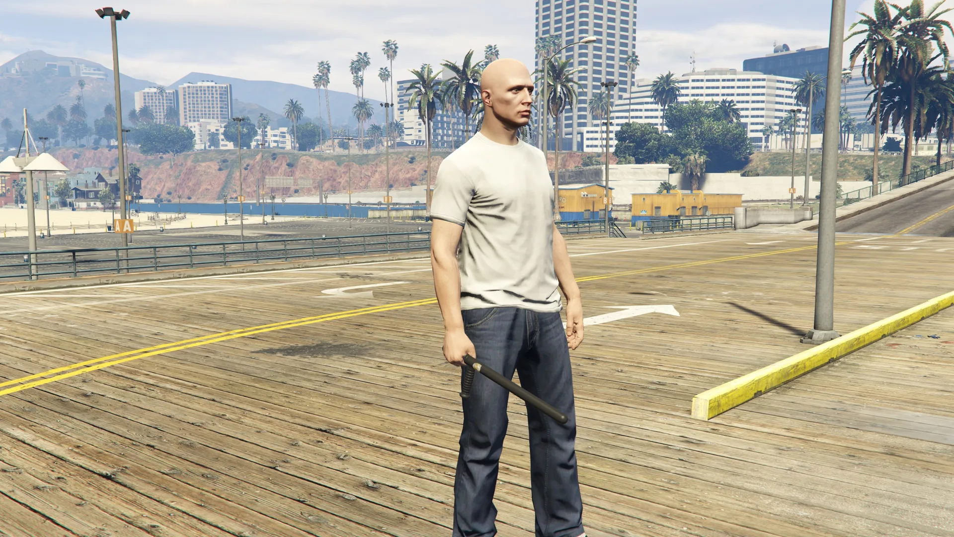 Nightstick held by a GTA Online character