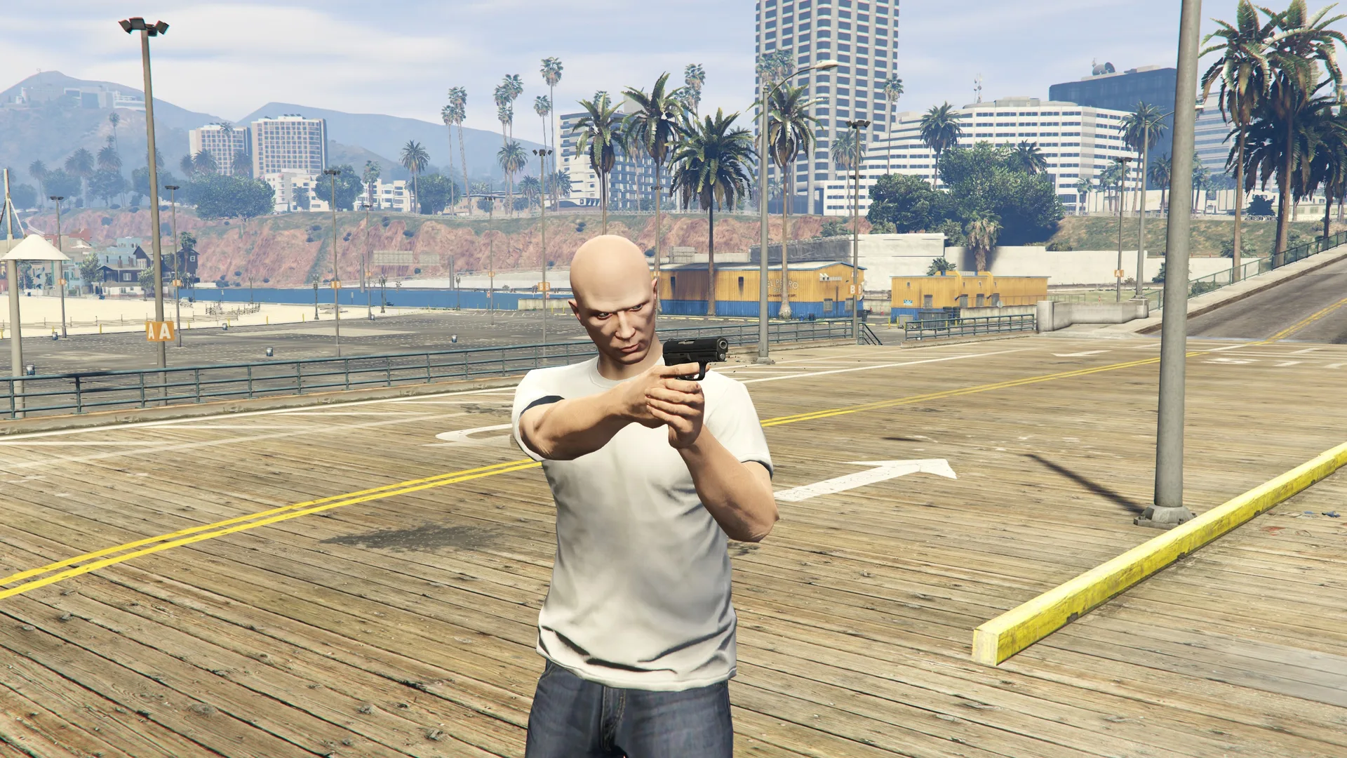 WM 29 Pistol held by a GTA Online character